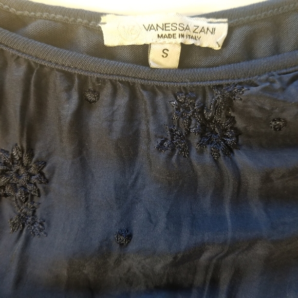 Silk Embroidered Boho Top - Picture 7 of 8